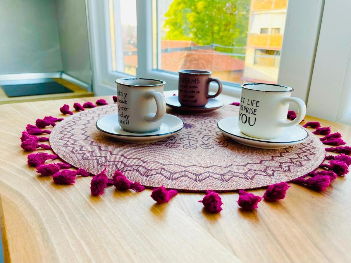 Central Studio Apartment 1, Tiranë Ngoại thất bức ảnh