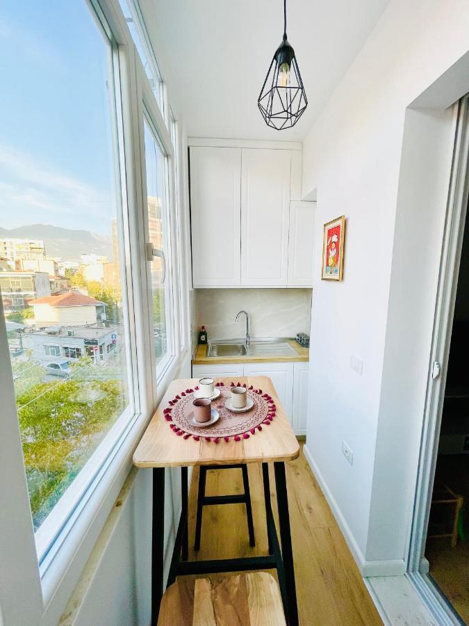 Central Studio Apartment 1, Tiranë Ngoại thất bức ảnh