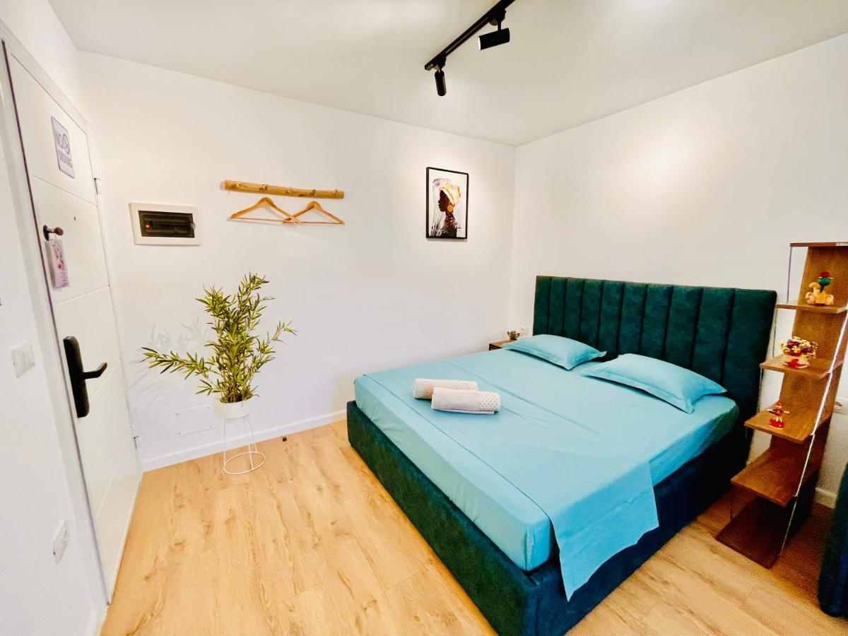 Central Studio Apartment 1, Tiranë Ngoại thất bức ảnh