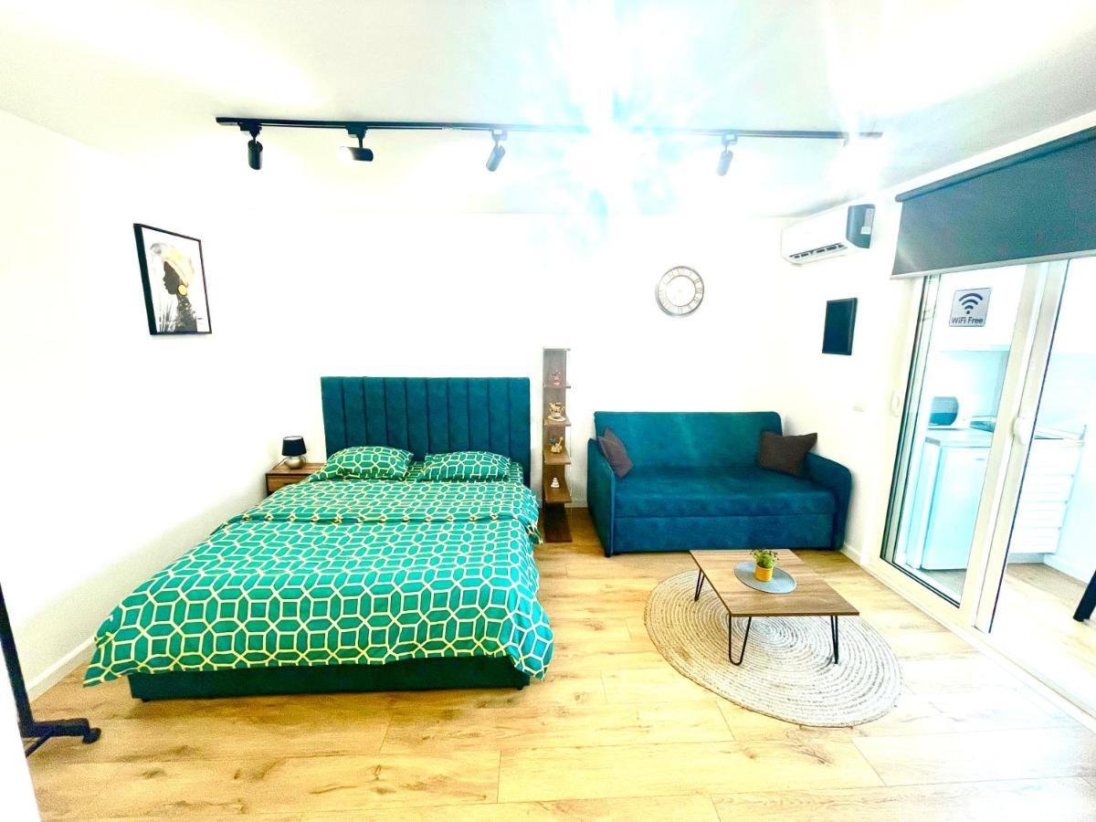 Central Studio Apartment 1, Tiranë Ngoại thất bức ảnh