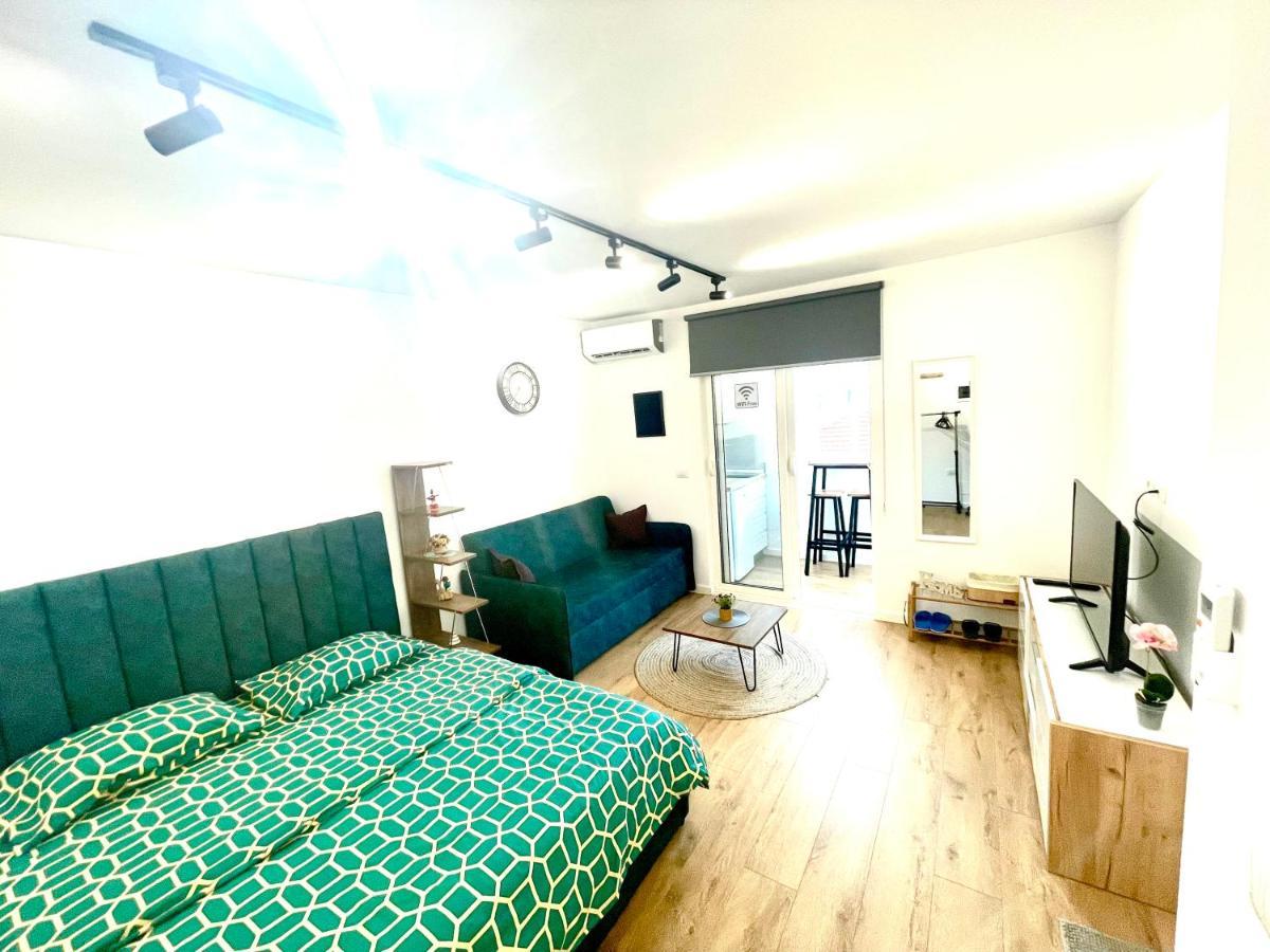 Central Studio Apartment 1, Tiranë Ngoại thất bức ảnh