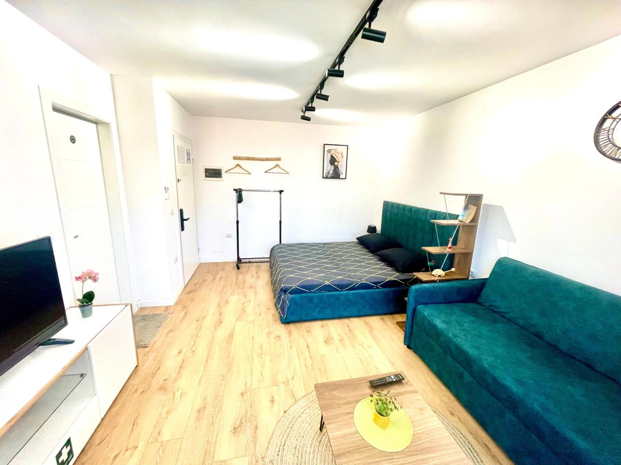 Central Studio Apartment 1, Tiranë Ngoại thất bức ảnh